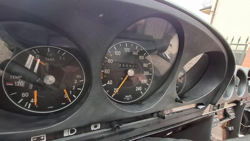 Second-hand Mercedes SLC280 1978 Coupe