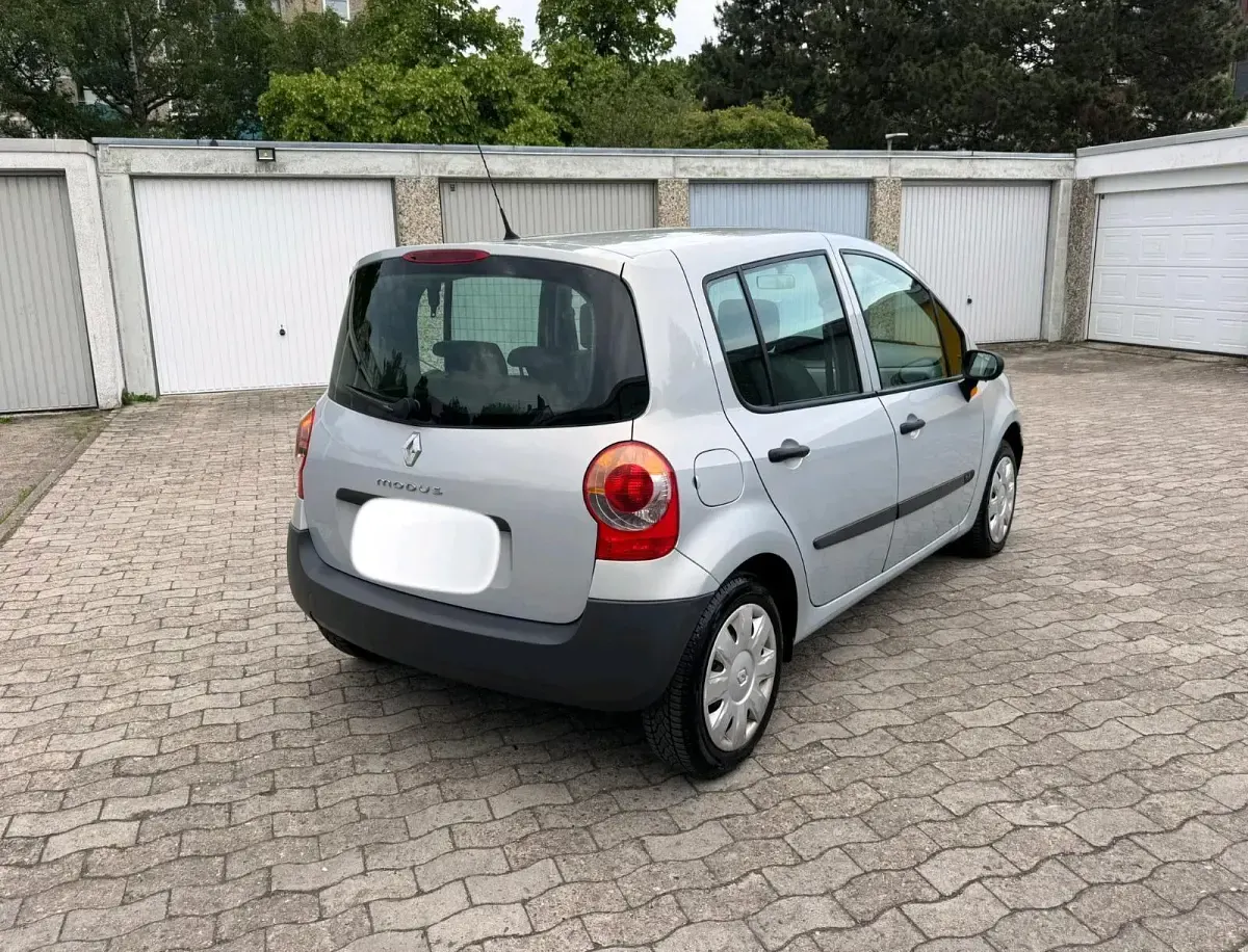Gebraucht Renault Modus 75 PS (55 kW) 2005 Silber Van / Kleinbus