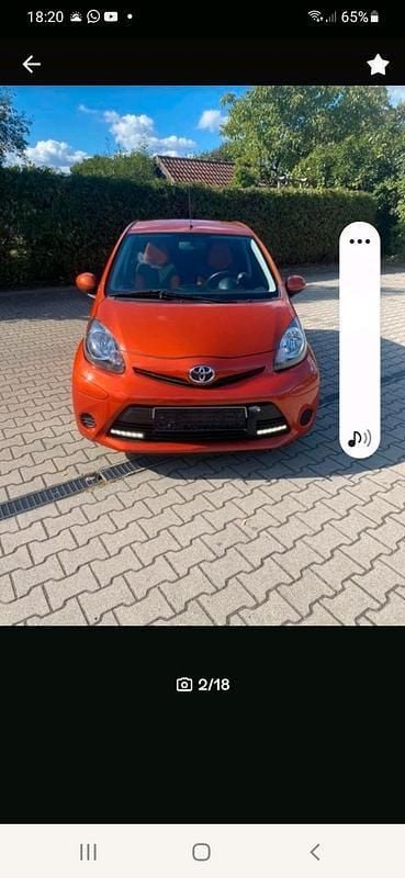 Orange Gebraucht 2012 Toyota Aygo Connect Style Kleinwagen | 3.500 € (Fairer Preis) - Bild 1/4