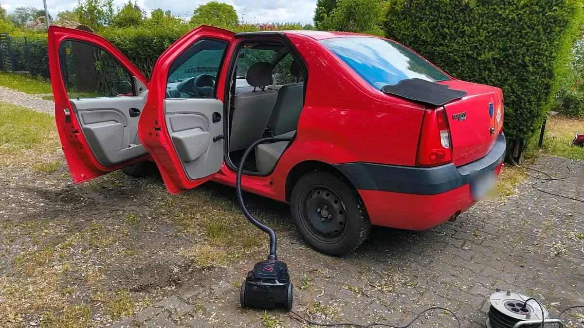Gebraucht Dacia Logan 75 PS (55 kW) 2008 Limousine