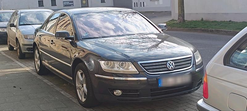 Grau Gebraucht 2006 VW Phaeton Limousine | 4.500 € - Bild 1/4