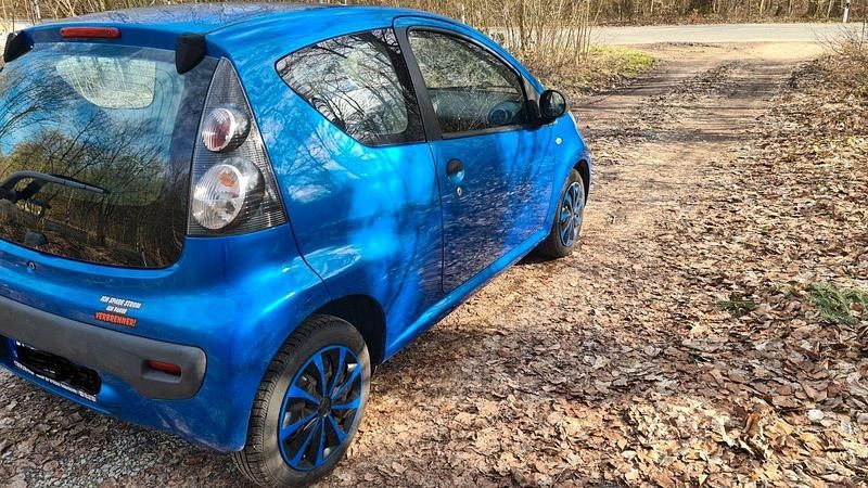 Gebraucht Citroën C1 Advance 69 PS (50 kW) 2009 Blau Kleinwagen