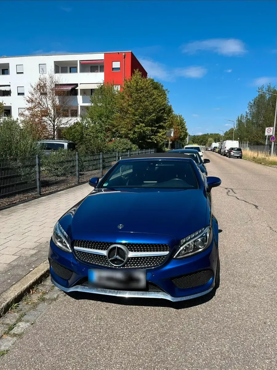 Gebraucht Mercedes C220 170 PS (125 kW) 2017 Blau Cabrio
