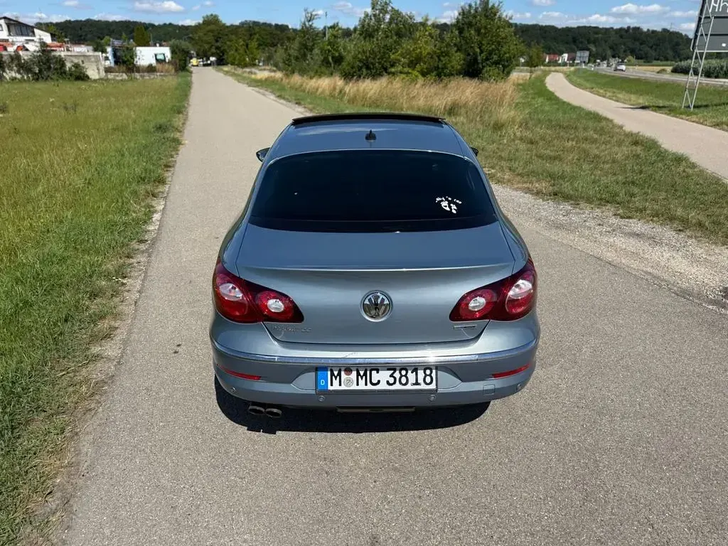 Gebraucht VW CC 140 PS (102 kW) 2011 Blau Limousine