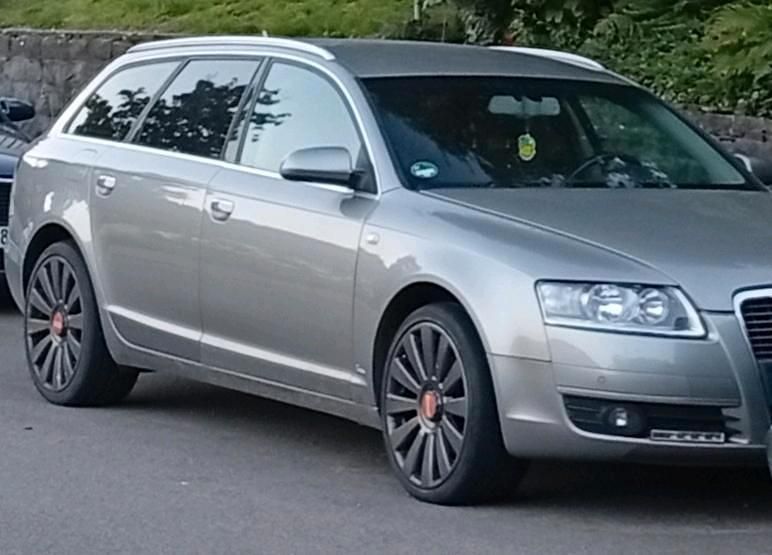Silber Gebraucht 2005 Audi A6 Kombi | 2.000 € (Superpreis) - Bild 1/4