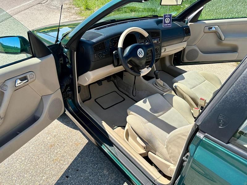 Gebraucht VW Golf Cabriolet 101 PS (74 kW) 1999 Grün Cabrio
