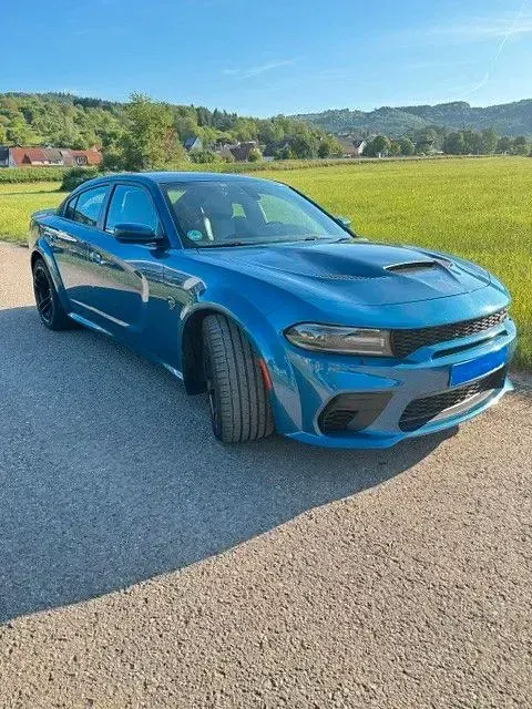 Usata Dodge Charger 717 CV (527 kW) 2022 Blu Berlina