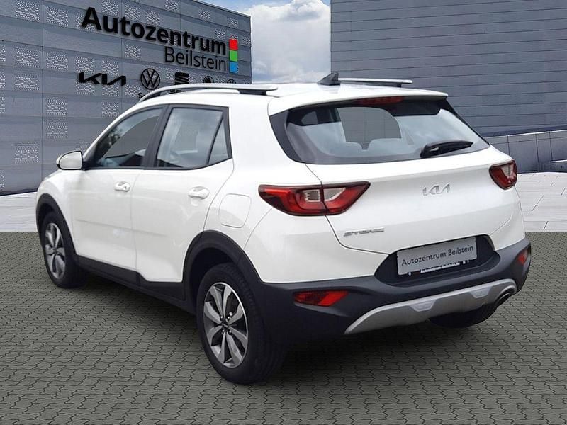 Gebraucht Kia Stonic Vision 101 PS (74 kW) 2022 Weiß SUV