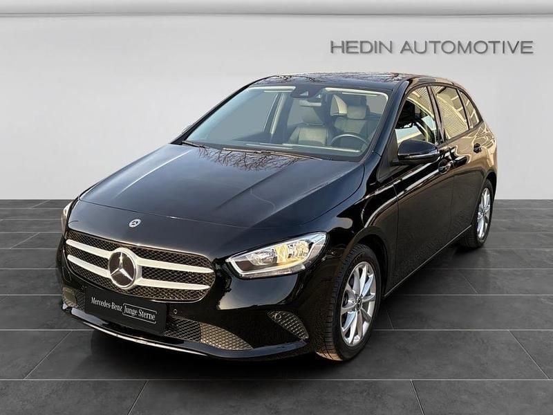 Gebraucht Mercedes E250 160 PS (117 kW) 2021 Schwarz Limousine