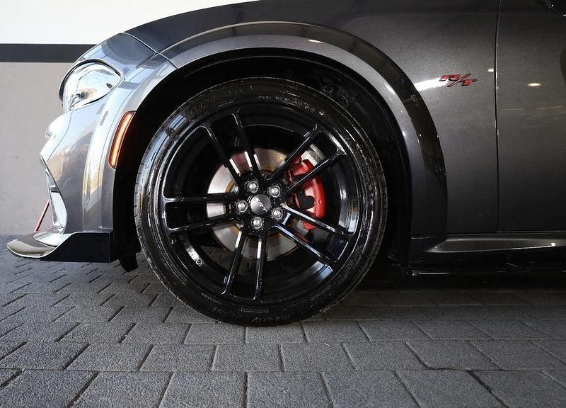 Gebraucht Dodge Charger 377 PS (277 kW) 2023 Grau Limousine