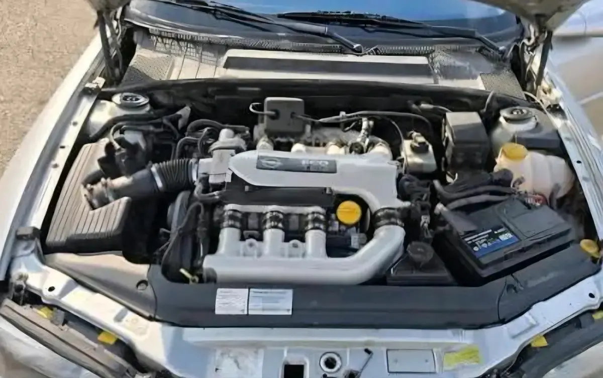 Gebraucht Opel Vectra Sport 170 PS (125 kW) 2001 Silber Coupé