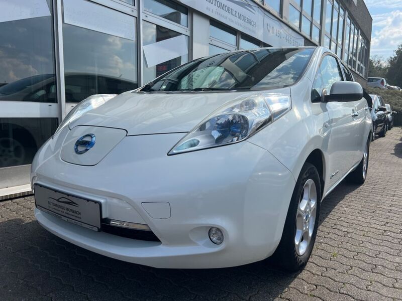 Gebraucht Nissan Leaf Acenta 80 kW (109 PS) 2014 Weiß Kleinwagen