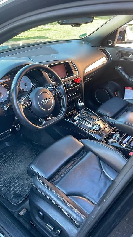 Schwarz Gebraucht 2013 Audi SQ5 SUV | 14.999 € (Etwas zu teuer) - Bild 1/4