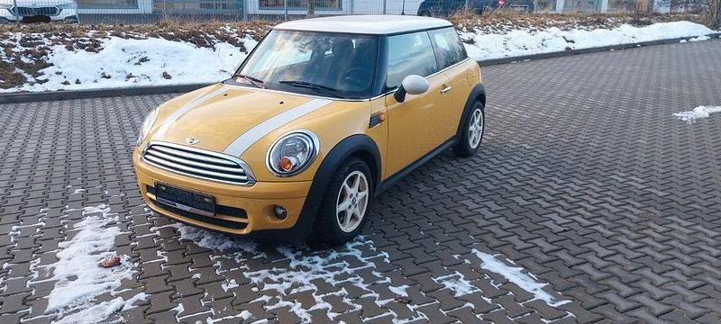 Gebraucht Mini Cooper D 109 PS (80 kW) 2008 Gelb Kleinwagen