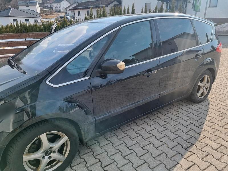 Gebraucht Ford S-MAX S 200 PS (147 kW) 2011 Schwarz Van / Kleinbus