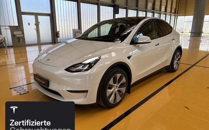 Gebraucht Tesla Model Y 273 kW (372 PS) 2022 Weiß SUV