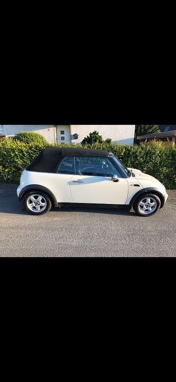 Gebraucht Mini One Cabriolet 90 PS (66 kW) 2008 Beige Cabrio
