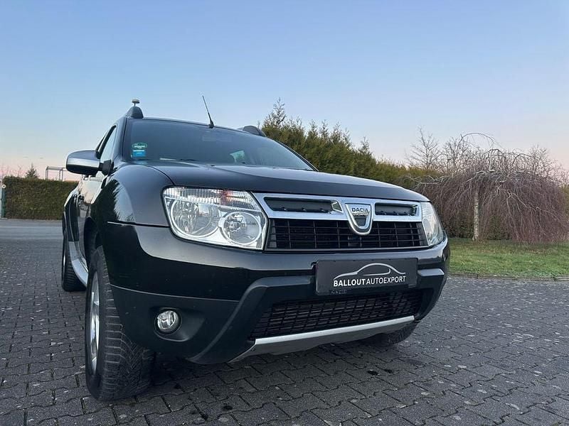 Schwarz Gebraucht 2012 Dacia Duster SUV | 4.500 € (Fairer Preis) - Bild 1/4