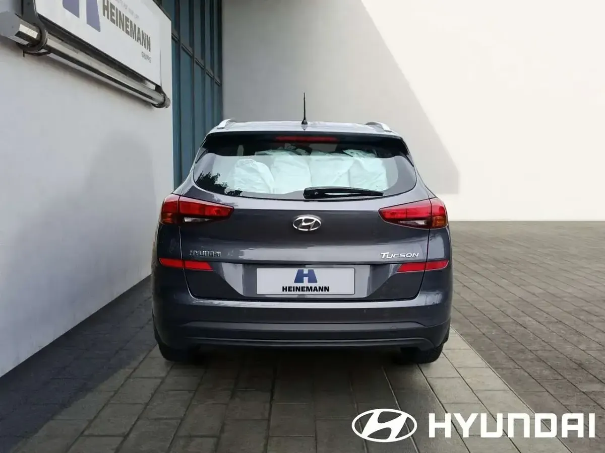 Gebraucht Hyundai Tucson Classic 132 PS (97 kW) 2019 Grau SUV