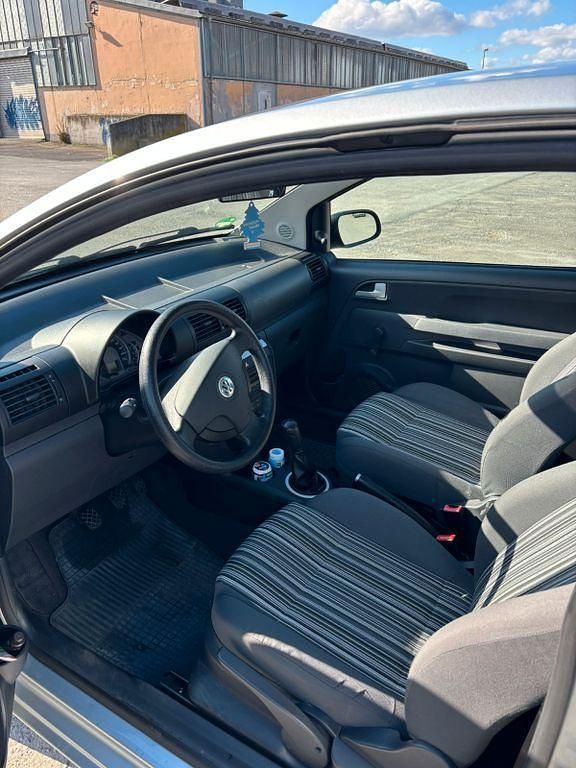 Gebraucht VW Fox 54 PS (39 kW) 2007 Silber Kleinwagen