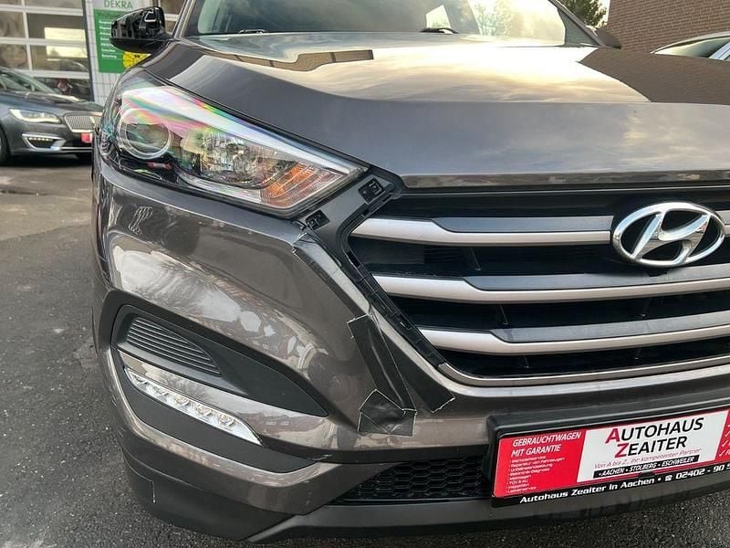 Gebraucht Hyundai Tucson Classic 132 PS (97 kW) 2016 Moon rock SUV