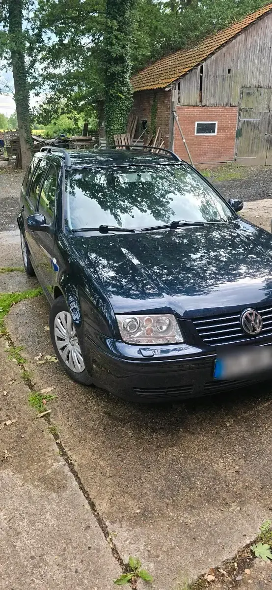 Gebraucht VW Bora 105 PS (77 kW) 2002 Blau Kombi
