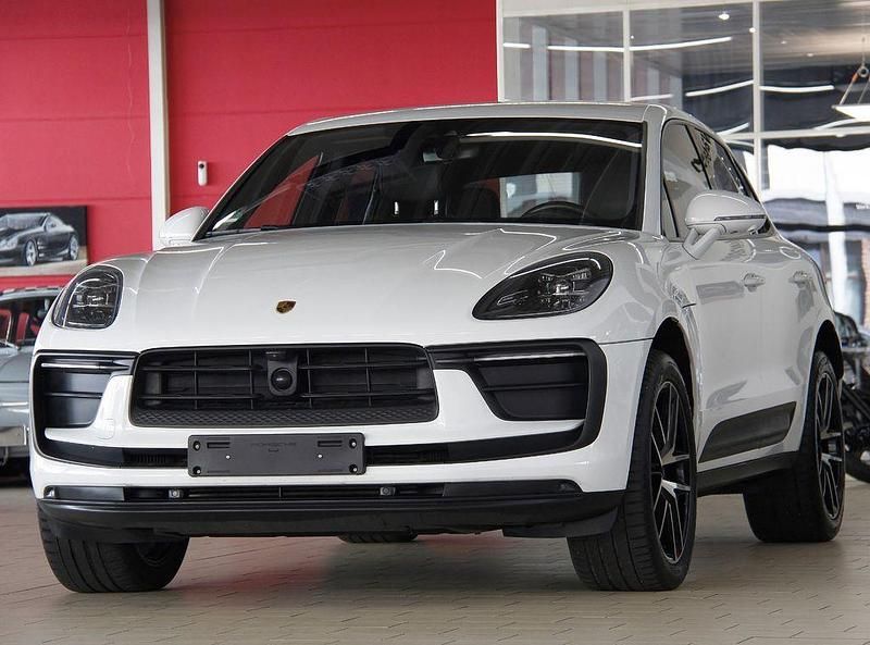 Purewhite Gebraucht 2022 Porsche Macan SUV | 56.850 € (Guter Preis) - Bild 1/4