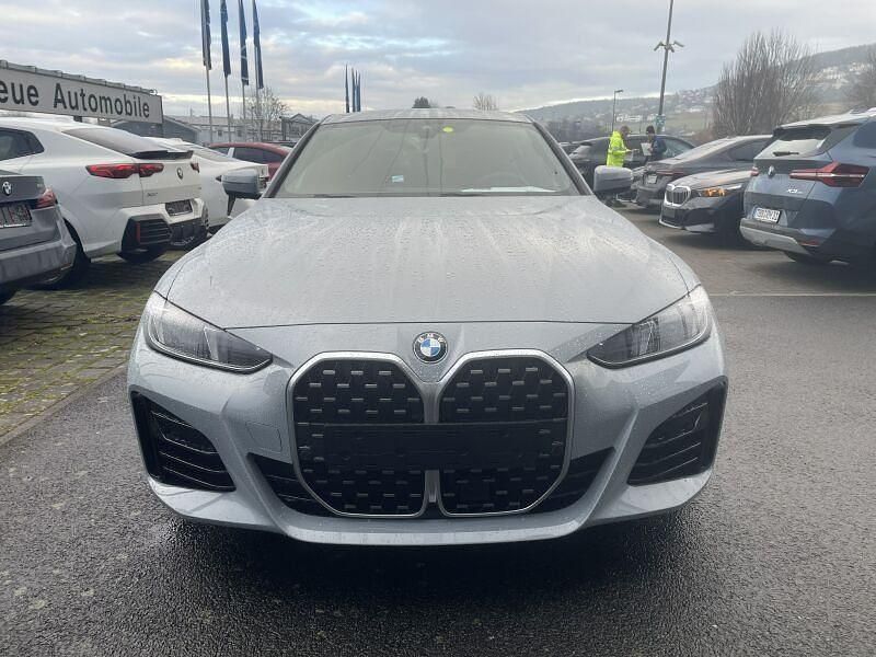 Neu BMW 420 M Sport 184 PS (135 kW) 2026 M brooklyn grau metallic Coupé