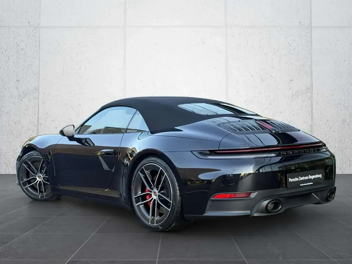Gebraucht Porsche 911 Carrera 4S Cabriolet 480 PS (353 kW) 2025 Schwarz Cabrio