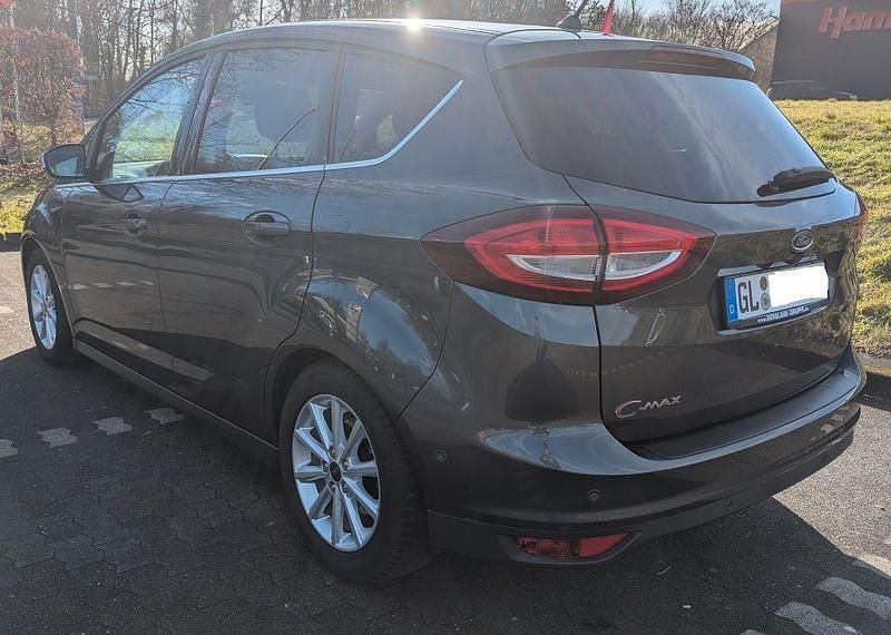 Gebraucht Ford C-MAX Titanium 125 PS (91 kW) 2018 Grau Van / Kleinbus