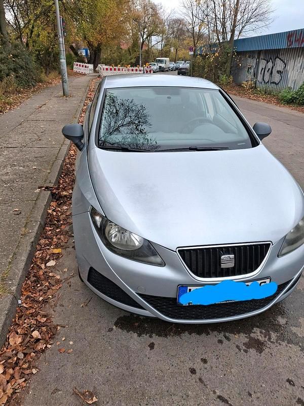 Silber Gebraucht 2010 Seat Ibiza Kleinwagen | 3.500 € (Guter Preis) - Bild 1/4
