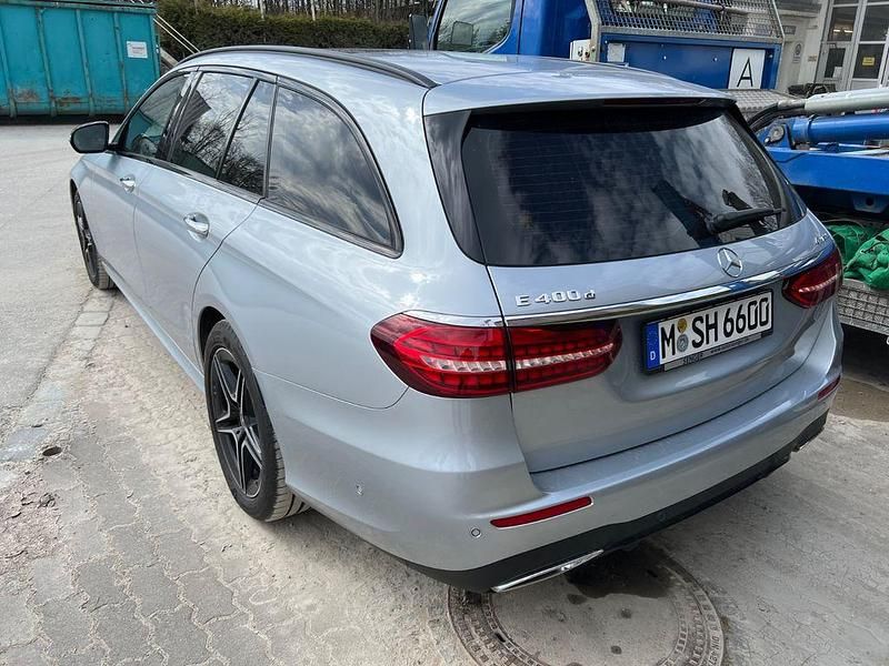 Gebraucht Mercedes E400 AMG 330 PS (242 kW) 2022 Silber Limousine
