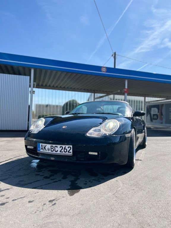 Schwarz Gebraucht 2000 Porsche Boxster Cabrio | 16.999 € (Fairer Preis) - Bild 1/4
