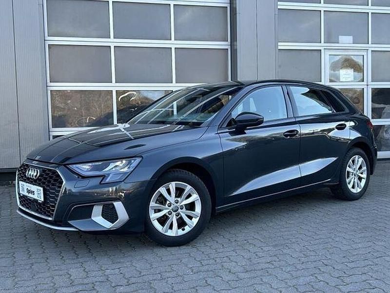 Gebraucht Audi A3 Advanced 150 PS (110 kW) 2022 Manhattangrau metallic Limousine