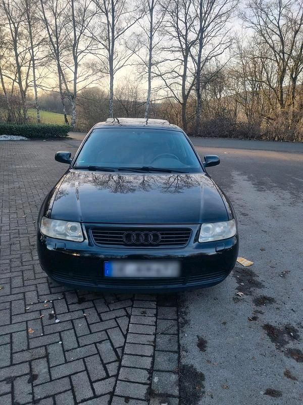 Gebraucht Audi A3 125 PS (91 kW) 2002 Schwarz Kleinwagen