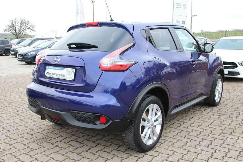 Gebraucht Nissan Juke Acenta 117 PS (86 kW) 2017 Blau SUV