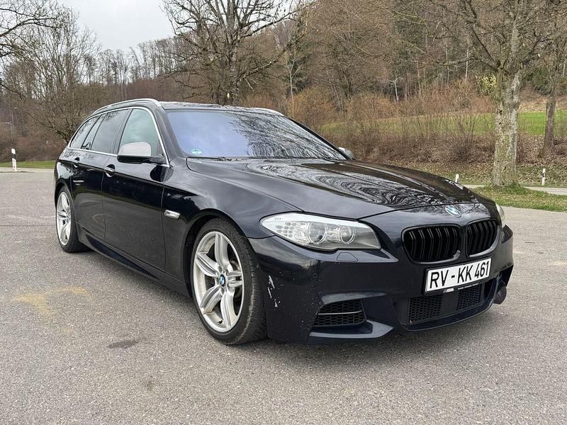 Gebraucht BMW M550 Performance 381 PS (280 kW) 2013 Schwarz Limousine