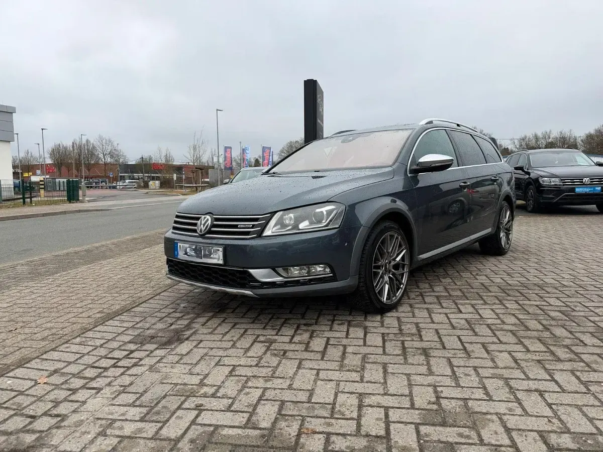 Gebraucht VW Passat Alltrack 177 PS (130 kW) 2014 Grau Kombi