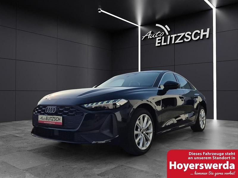 Mythosschwarz metallic Gebraucht 2025 Audi A5 Comfort Coupé | 40.890 € (Superpreis) - Bild 1/4
