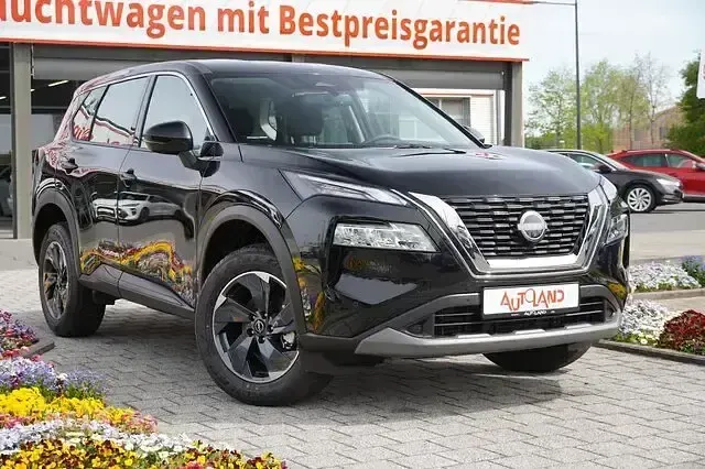 Neu Nissan X-Trail Acenta 163 PS (119 kW) 2026 Andere SUV