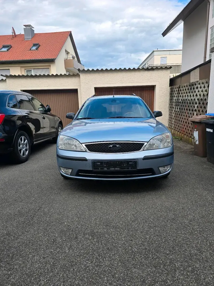Gebraucht Ford Mondeo 170 PS (125 kW) 2003 Silber Kombi