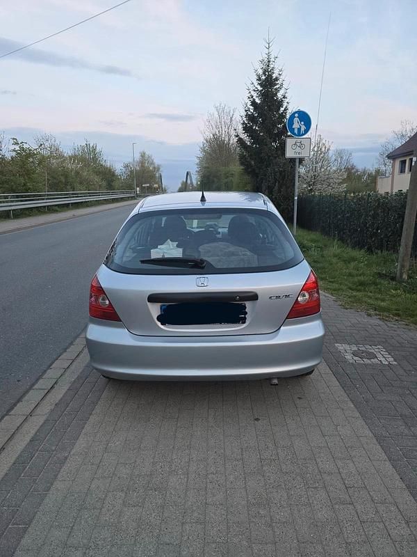 Second-hand Honda Civic 66 CP (48 kW) 2003 Gri Hatchback