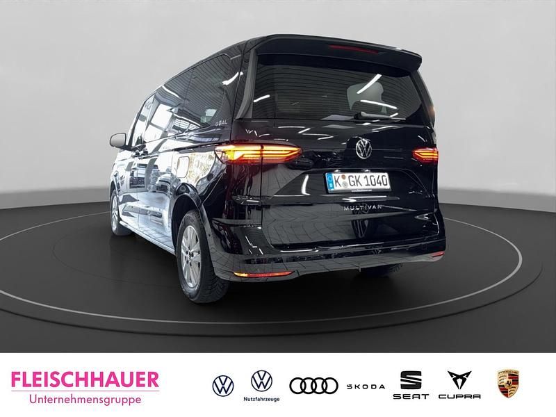 Usata VW Multivan Style 150 CV (110 kW) 2025 Grigio Monovolume