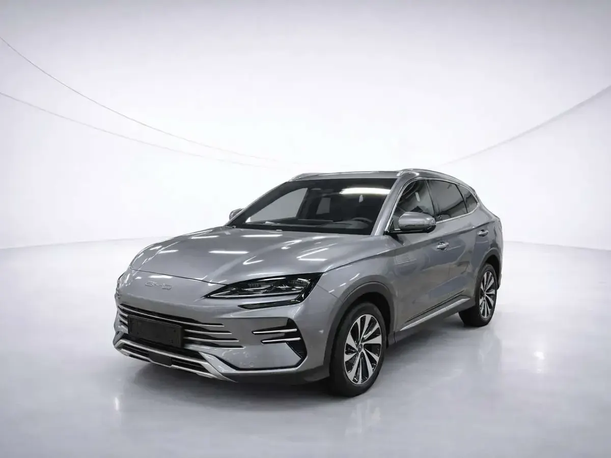 Używany BYD Seal U Boost 218 KM (160 kW) 2025 Szary SUV