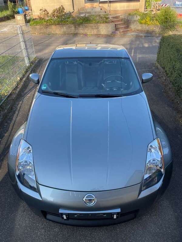 Grau Gebraucht 2004 Nissan 350Z Coupé | 12.500 € - Bild 1/4