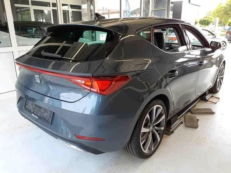 Gebraucht Seat Leon FR 190 PS (139 kW) 2021 "magnetic tech" Limousine
