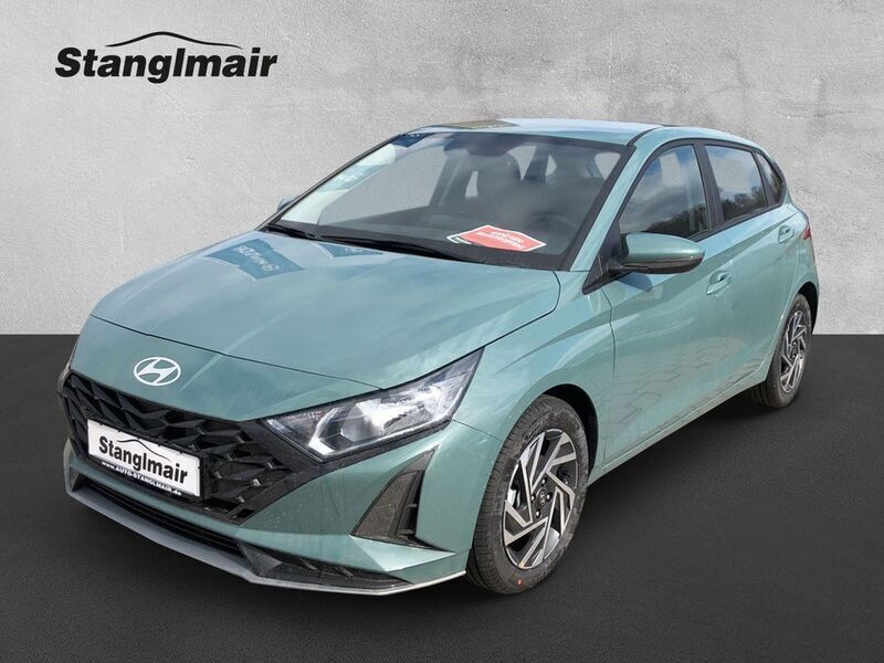 Grün Neu 2025 Hyundai i20 Trend Limousine | 21.890 € (Fairer Preis) - Bild 1/4