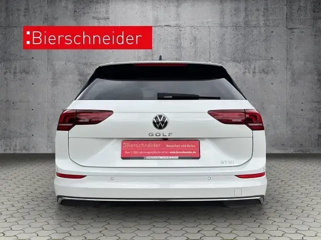 Gebraucht VW Golf VIII Goal 150 PS (110 kW) 2025 Weiss Kombi