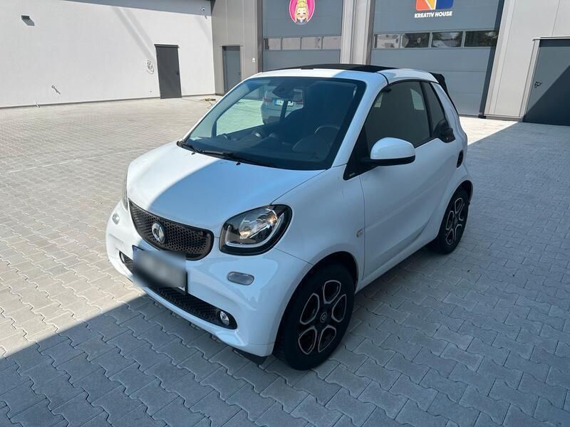 Weiß Gebraucht 2018 Smart ForTwo Cabrio Cabrio | 14.000 € (Fairer Preis) - Bild 1/4