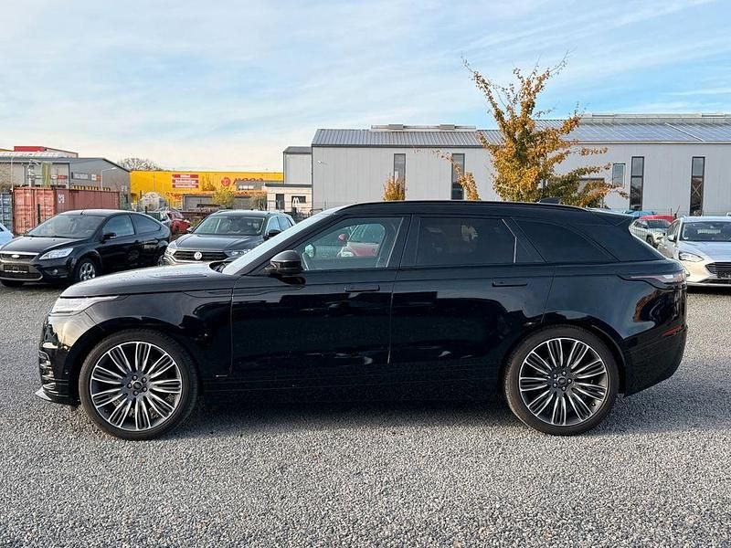 Schwarz Gebraucht 2019 Land Rover Range Rover Velar R-Dynamic SUV | 38.900 € (Teuer) - Bild 1/4